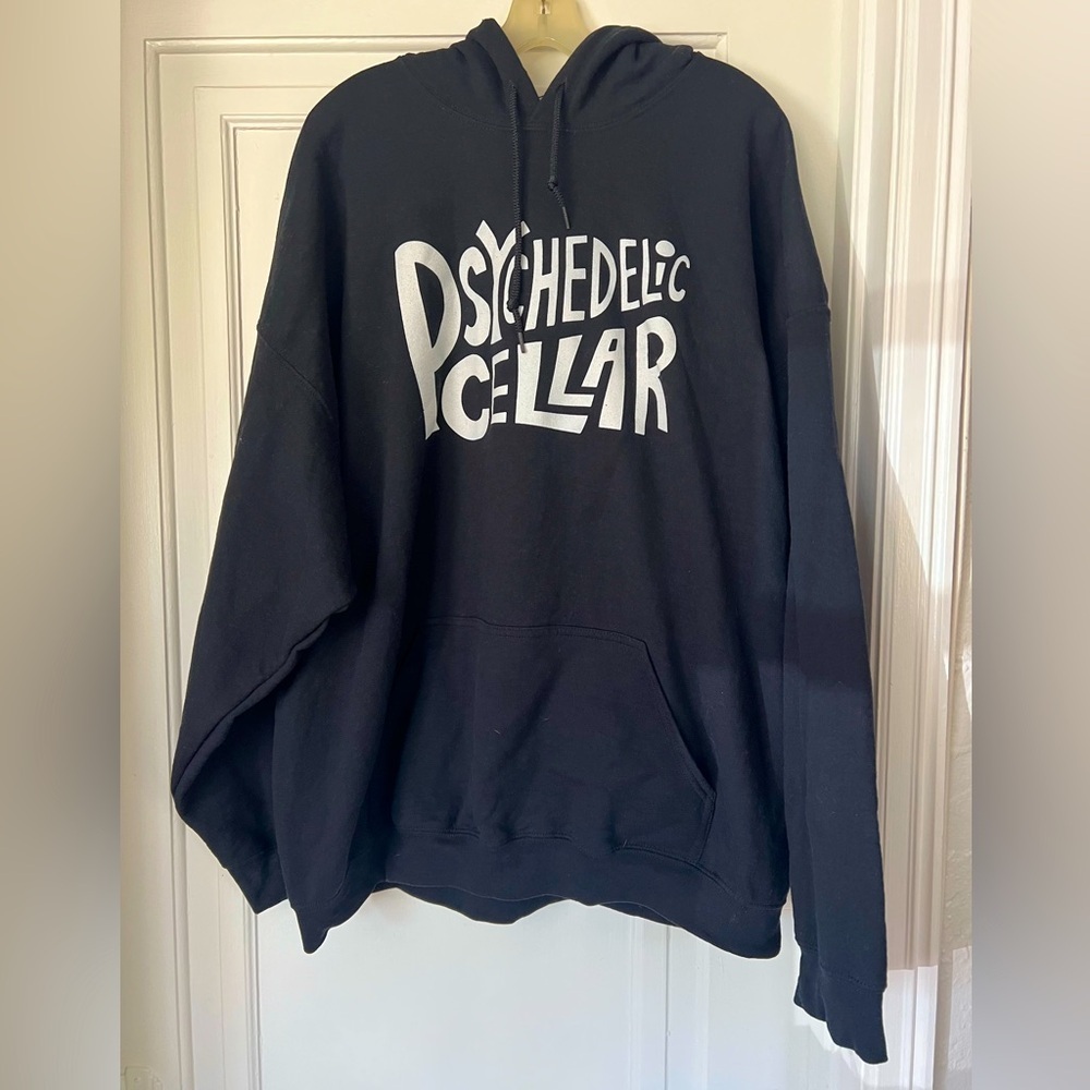 Psychedelic Cellar Gildan Hoodie 3XL - Black Graphic Oversized Sweatshirt